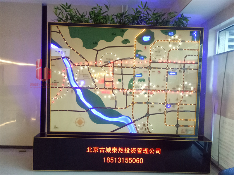城市未來通過城市發(fā)展展覽模型展示